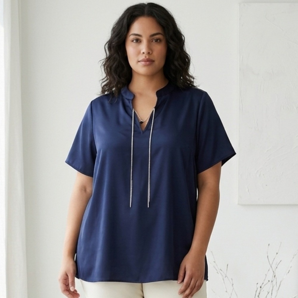 Bloomchic‎ Blouse 18/20 Navy Blue Rhinestone Chain Lace Up Split Neck Top NWT